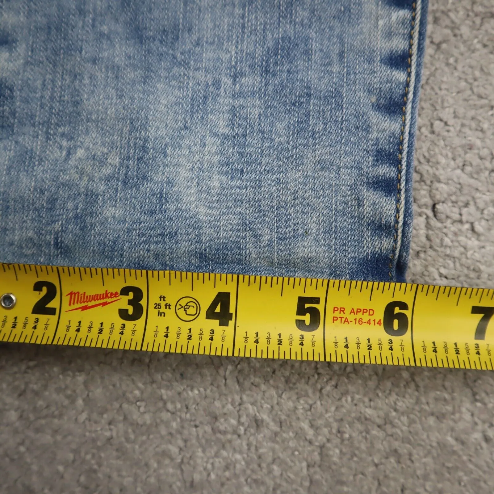 American Eagle Mens Jeans Skinny Leg Low Rise Distressed Blue Size W30xL36