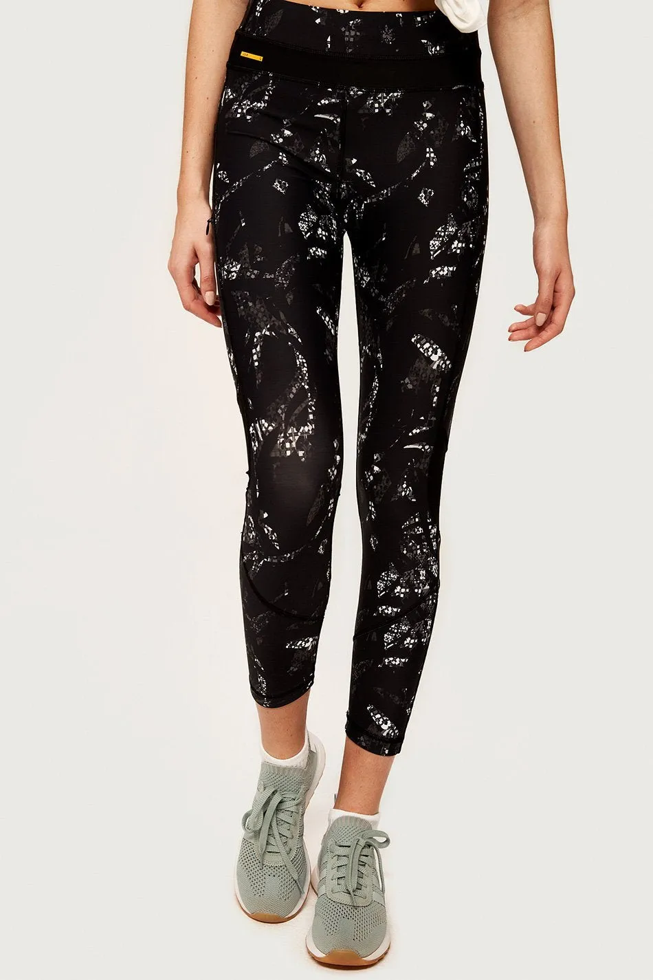 MID RISE BURST ANKLE LEGGING