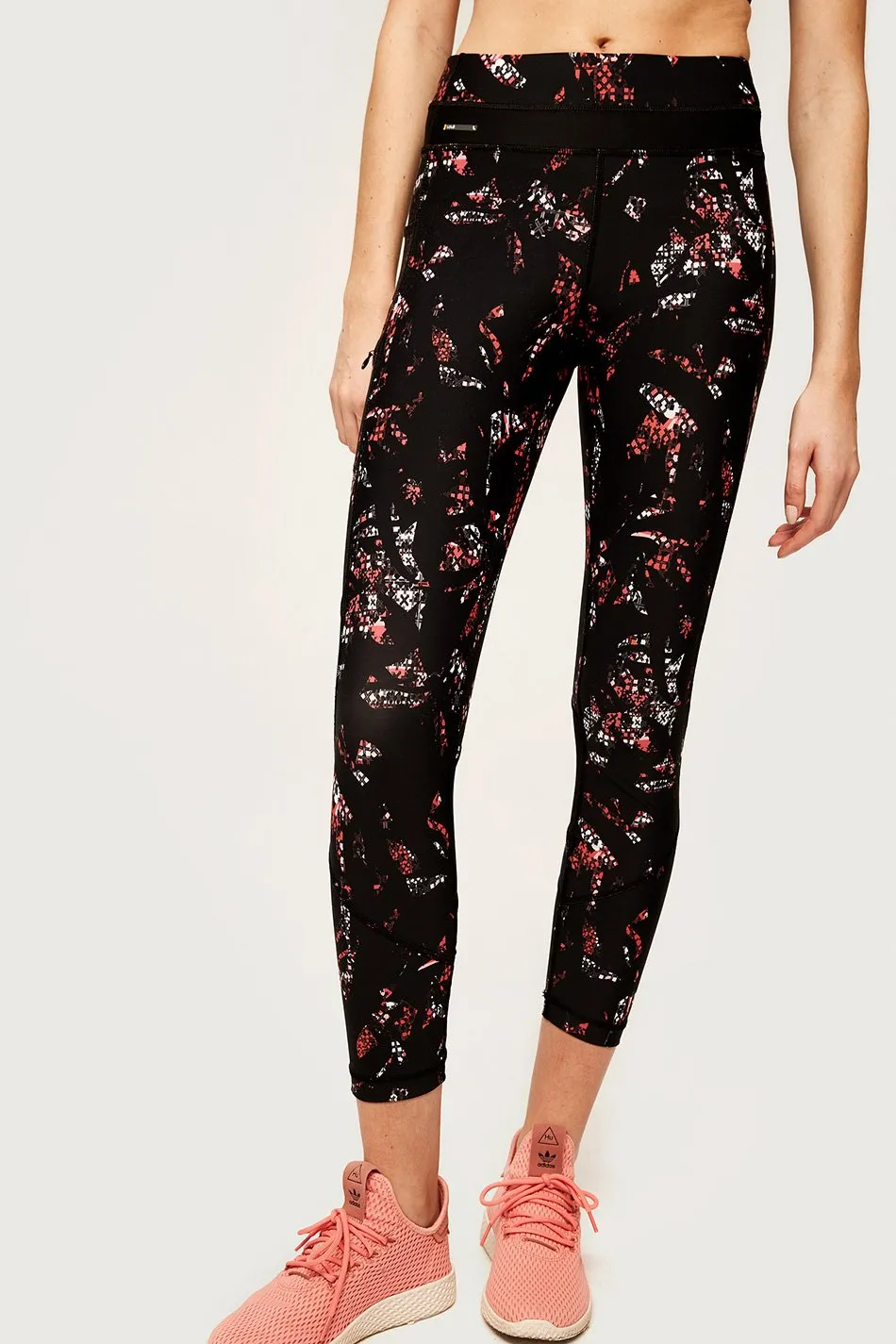 MID RISE BURST ANKLE LEGGING