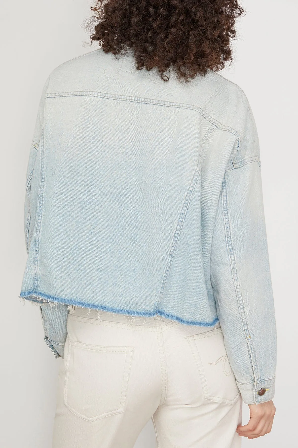 Oversized Cut-Off Trucker Jacket in Lennon Blue